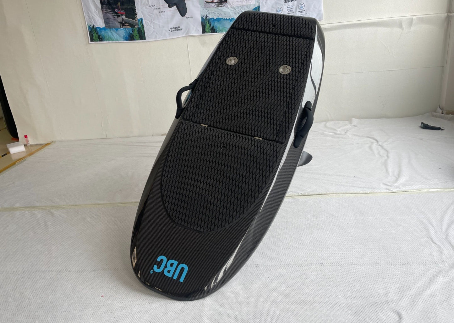 ⚡ E-Foil – The Electric Hydrofoil Panel